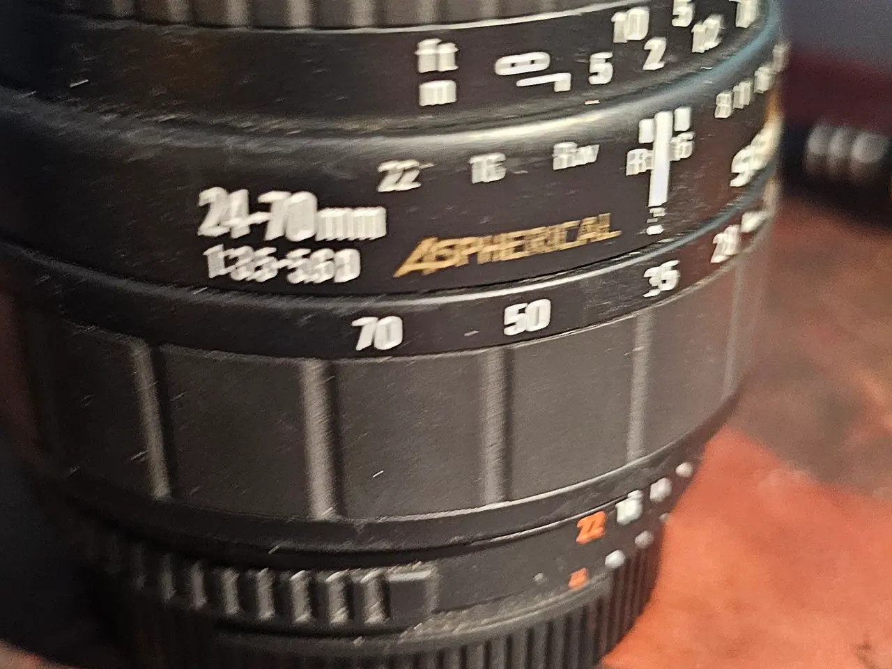 Billede 3 - Velholdt Sigma 24-70mm f/3.5-5.6 AF Aspherical til