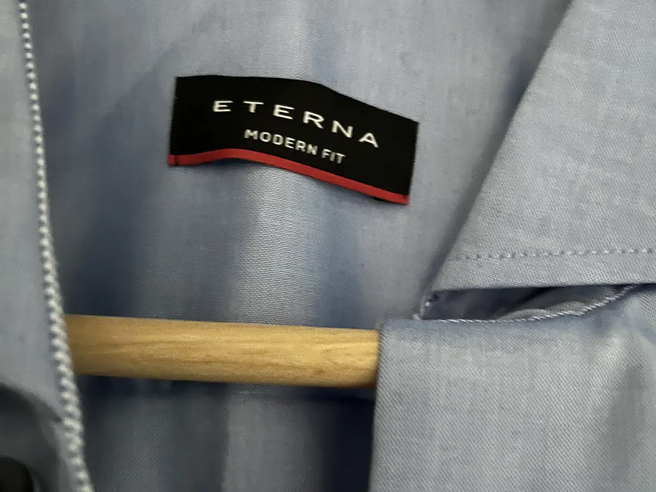 Billede 2 - Super lækker skjorte fra Eterna