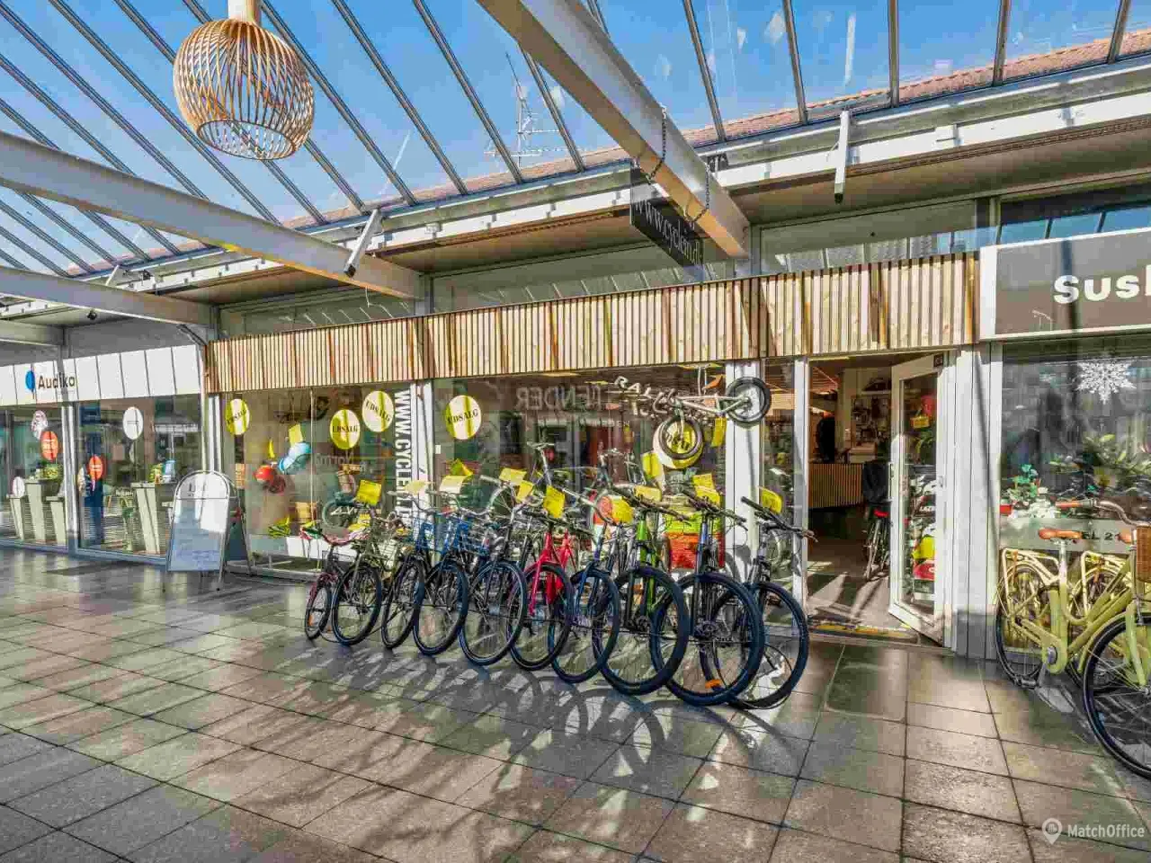 Billede 1 - Butikslokale til leje - Velegnet til cykelhandel