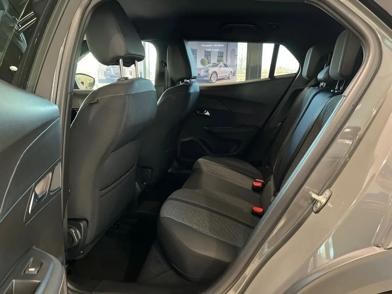 Billede 8 - Peugeot e-2008 54 Allure