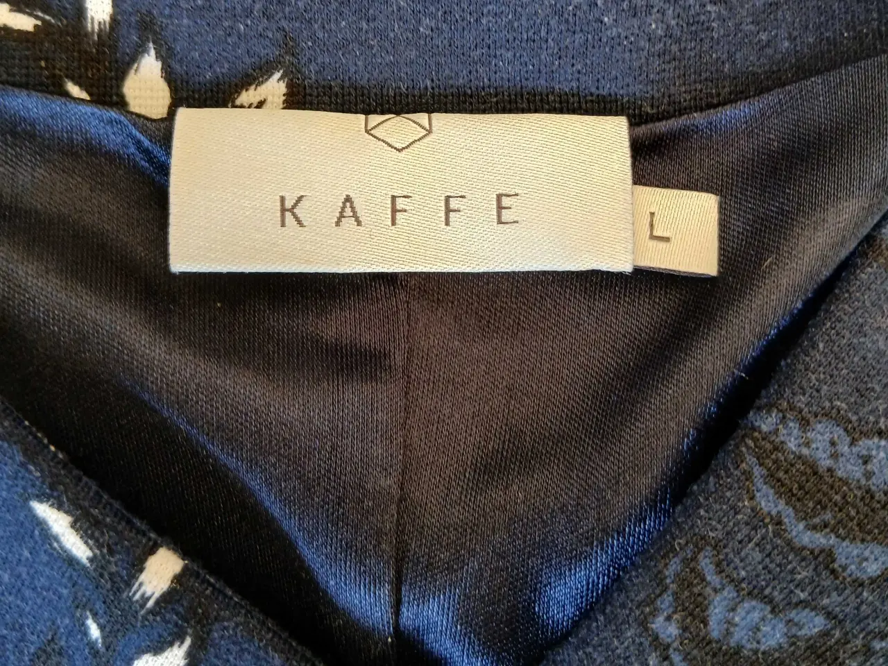 Billede 7 - Kjole. Kaffe. Large/40
