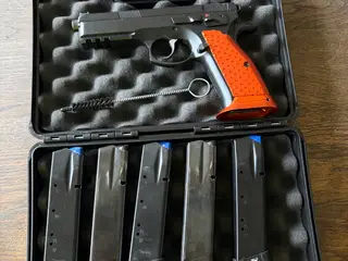 CZ 75 Shadow SP01