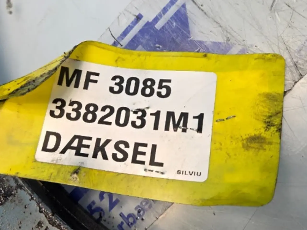 Billede 9 - Massey Ferguson 3085 Dæksel 3382031M1