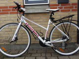 Meget velholdt Nishiki Hybrid Competition Plus