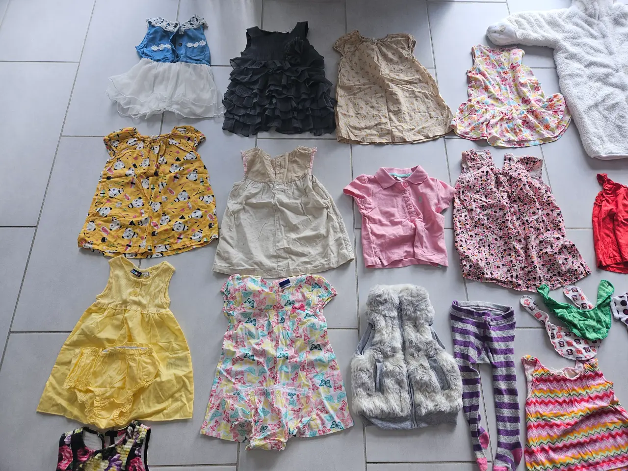 Billede 7 - Pose 26 pigetøj 6-12 m