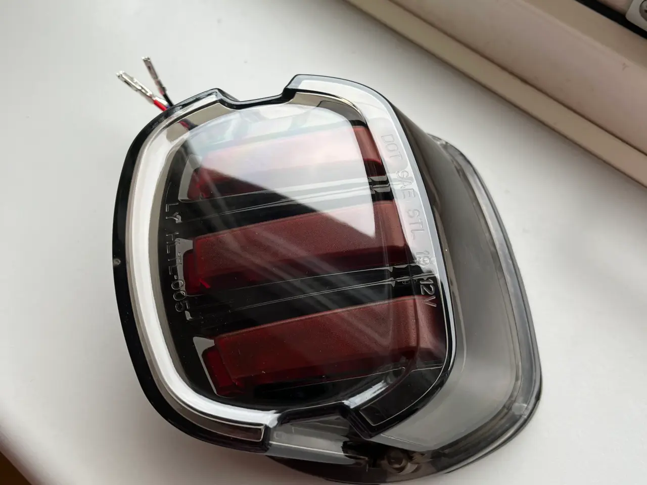 Billede 2 - LED ‘klo’ baglygte til Harley-Davidson