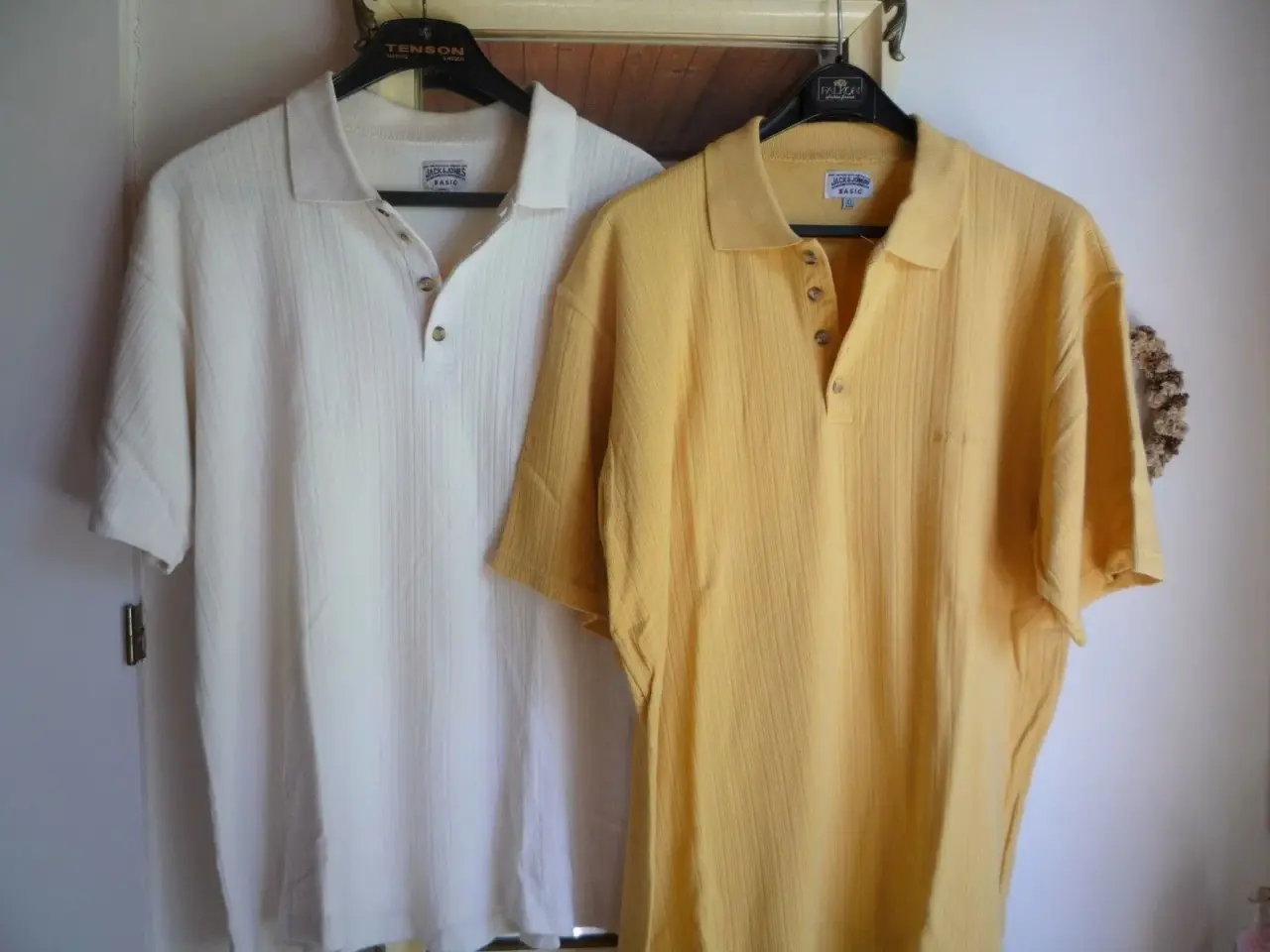 Billede 2 - 2 super flotte Jack & Jones polo-shirt