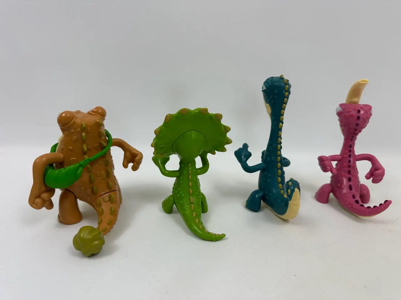 Billede 7 - 4 stk. dinosaurer (Gigantosaurus)