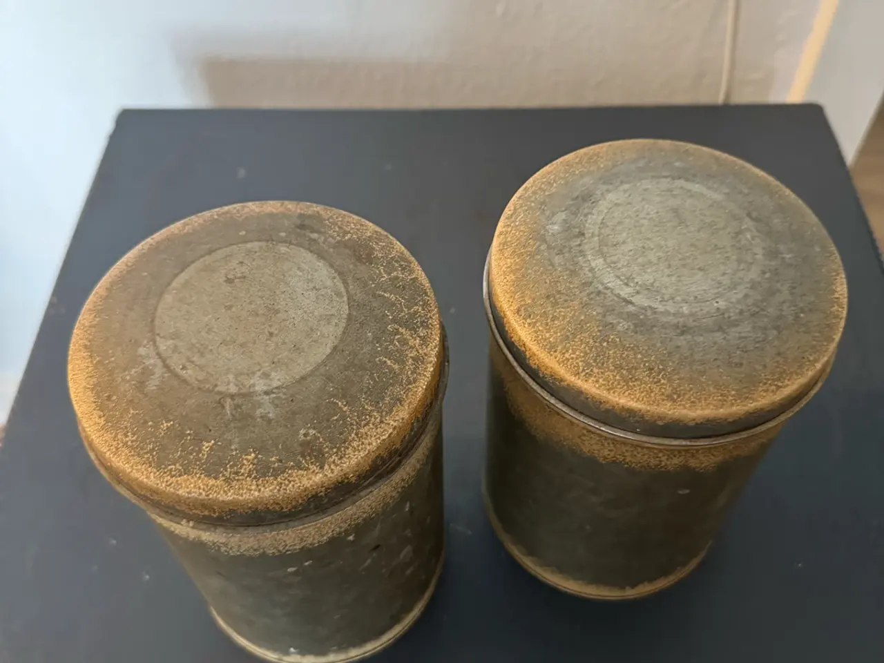 Billede 2 - 2 metal dåser 