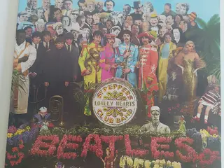 Vinyl/LP Beatles - Sgt. Pepper (NM stand) – Komple