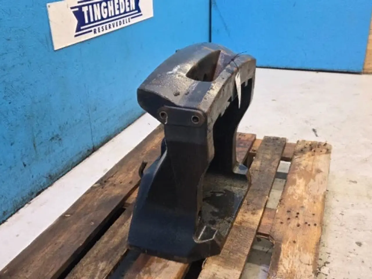 Billede 4 - New Holland T7 Frontvægt Holder 84232748