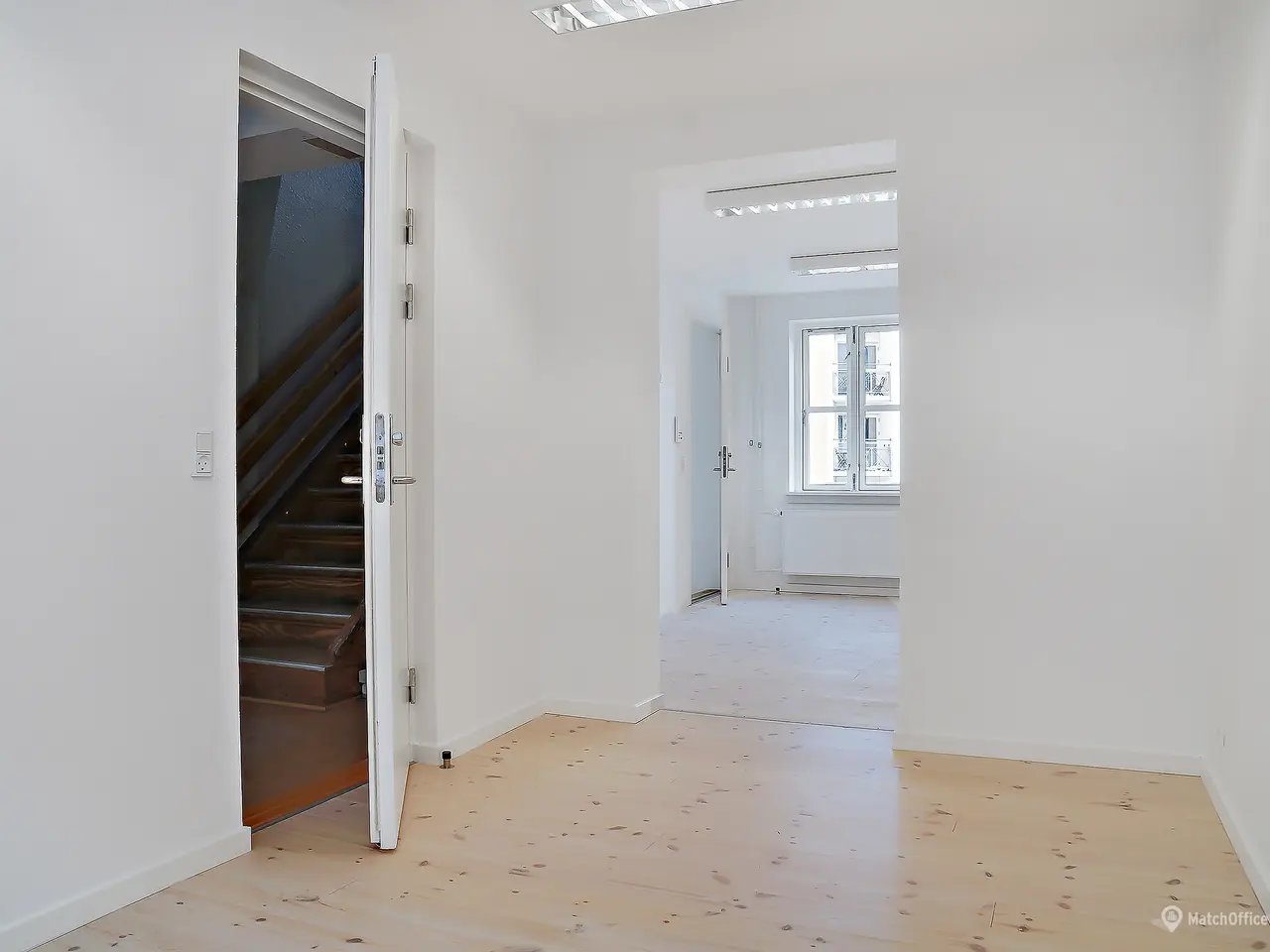 Billede 4 - 34 kvm. charmerende kontor. klinik. butik etc. - Odense C