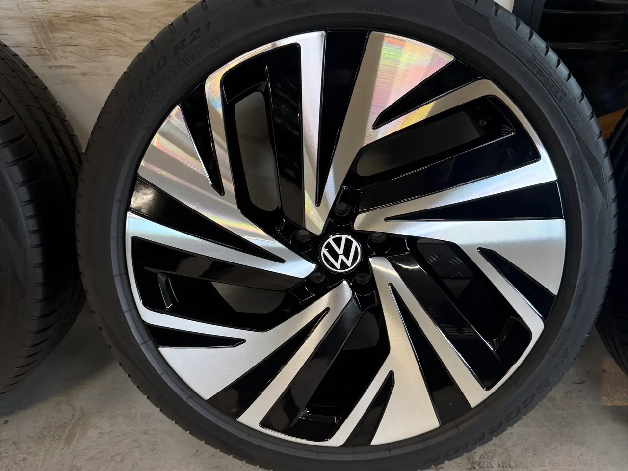 Billede 3 - Originale 21” vw id4/id alufælge med Pirelli dæk