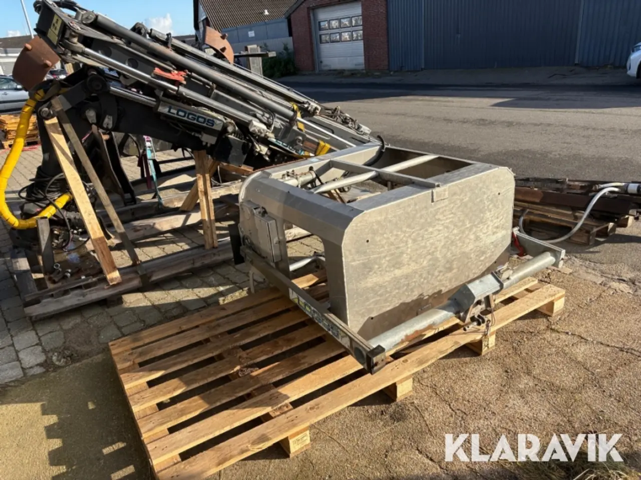 Billede 1 - Kran til traktor Giraf System I70 - med mandakabskurv