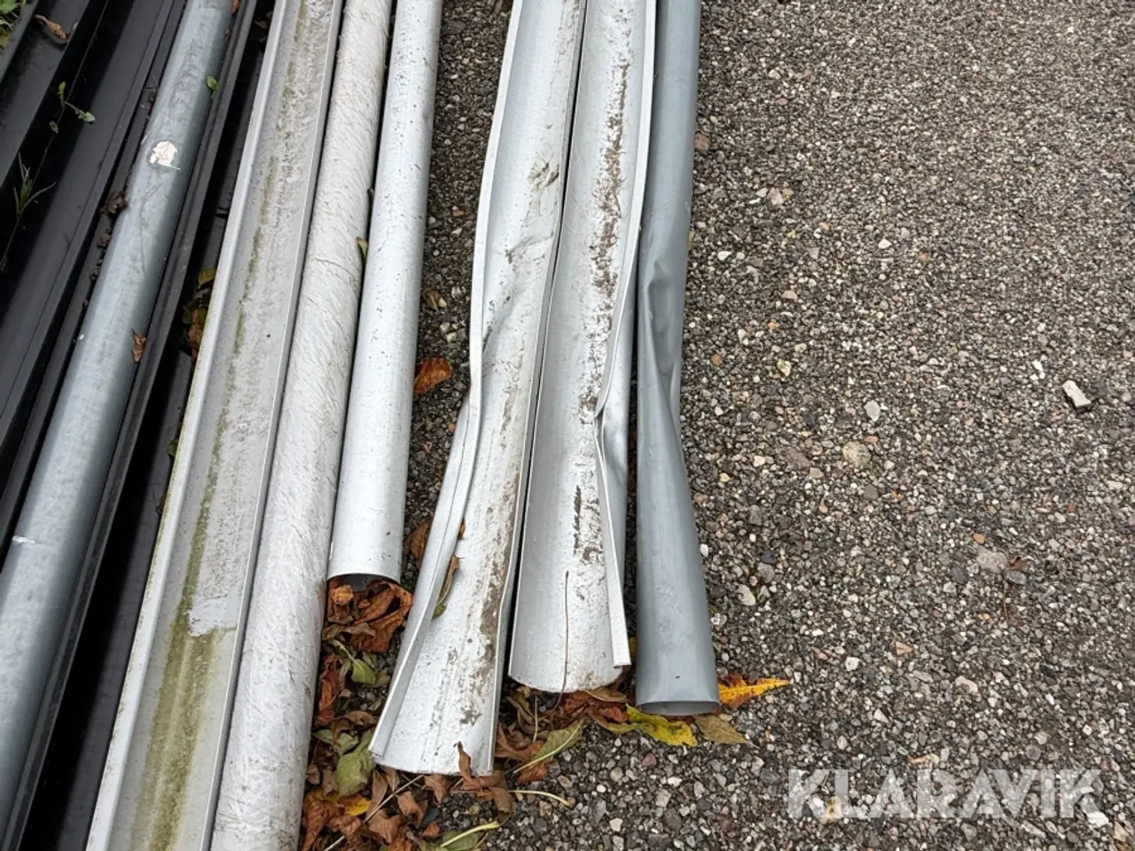 Billede 11 - Tagrender og nedløbsrør Plastmo - stål, cirka 30 styk