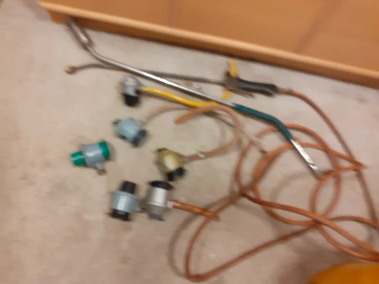 Billede 1 - Regulatorer med mere