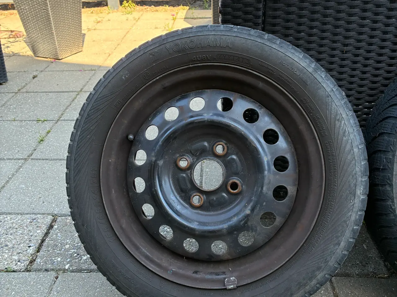Billede 6 - 4 Dæk og fælge/ Gratis