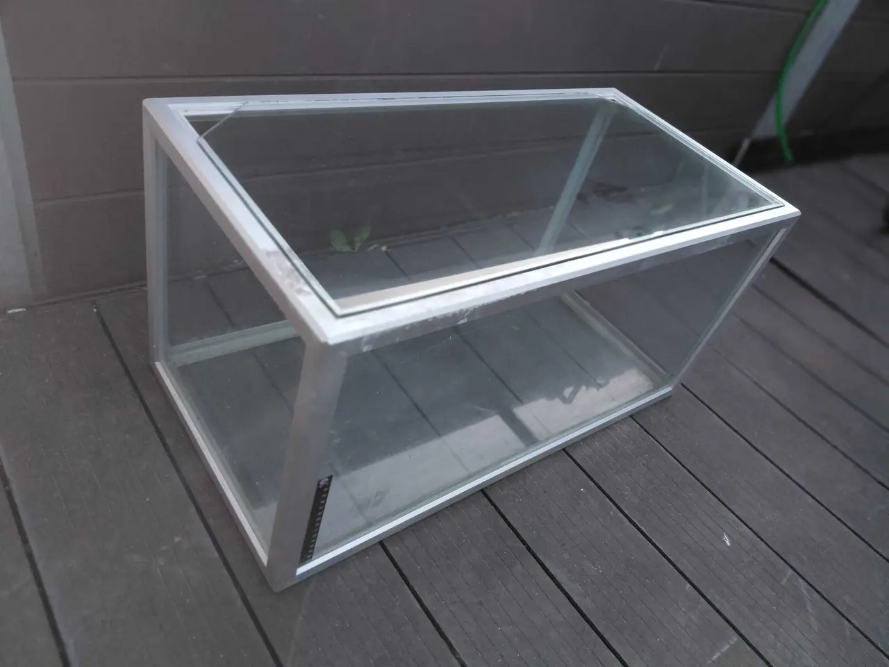 Billede 2 - Akvarier 85L