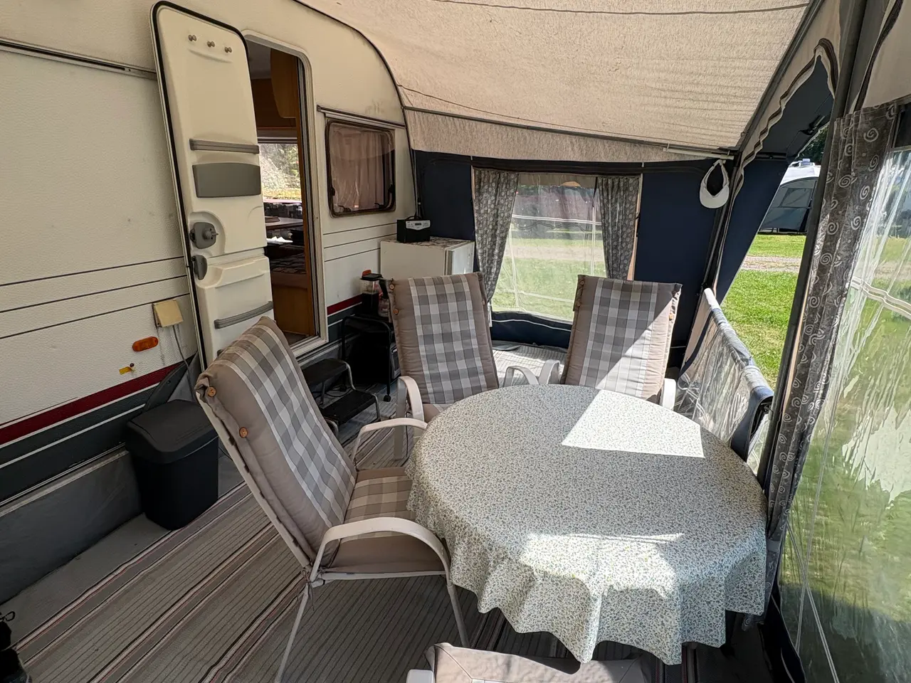 Billede 7 - Campingvogn Home car racer 45 med alt inventar