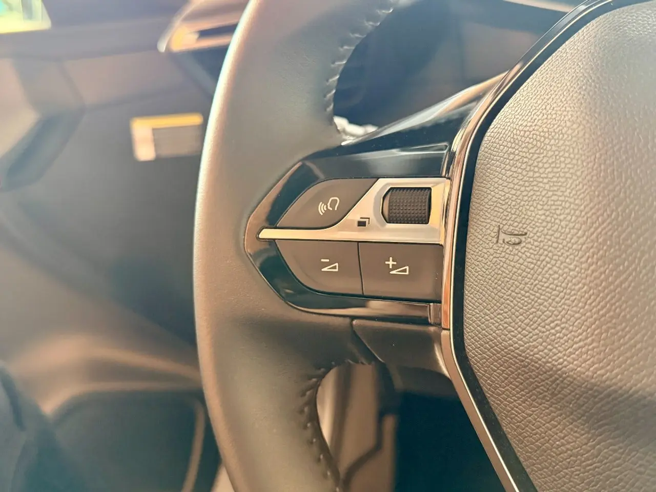 Billede 18 - Peugeot 208 1,2 PureTech 100 Allure Pack