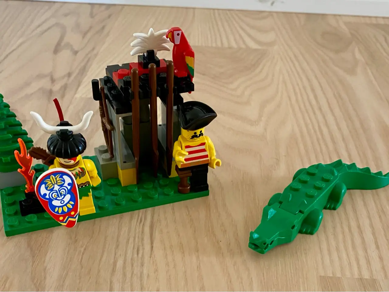 Billede 2 - Lego 6246 Crocodile Cage fra 1994
