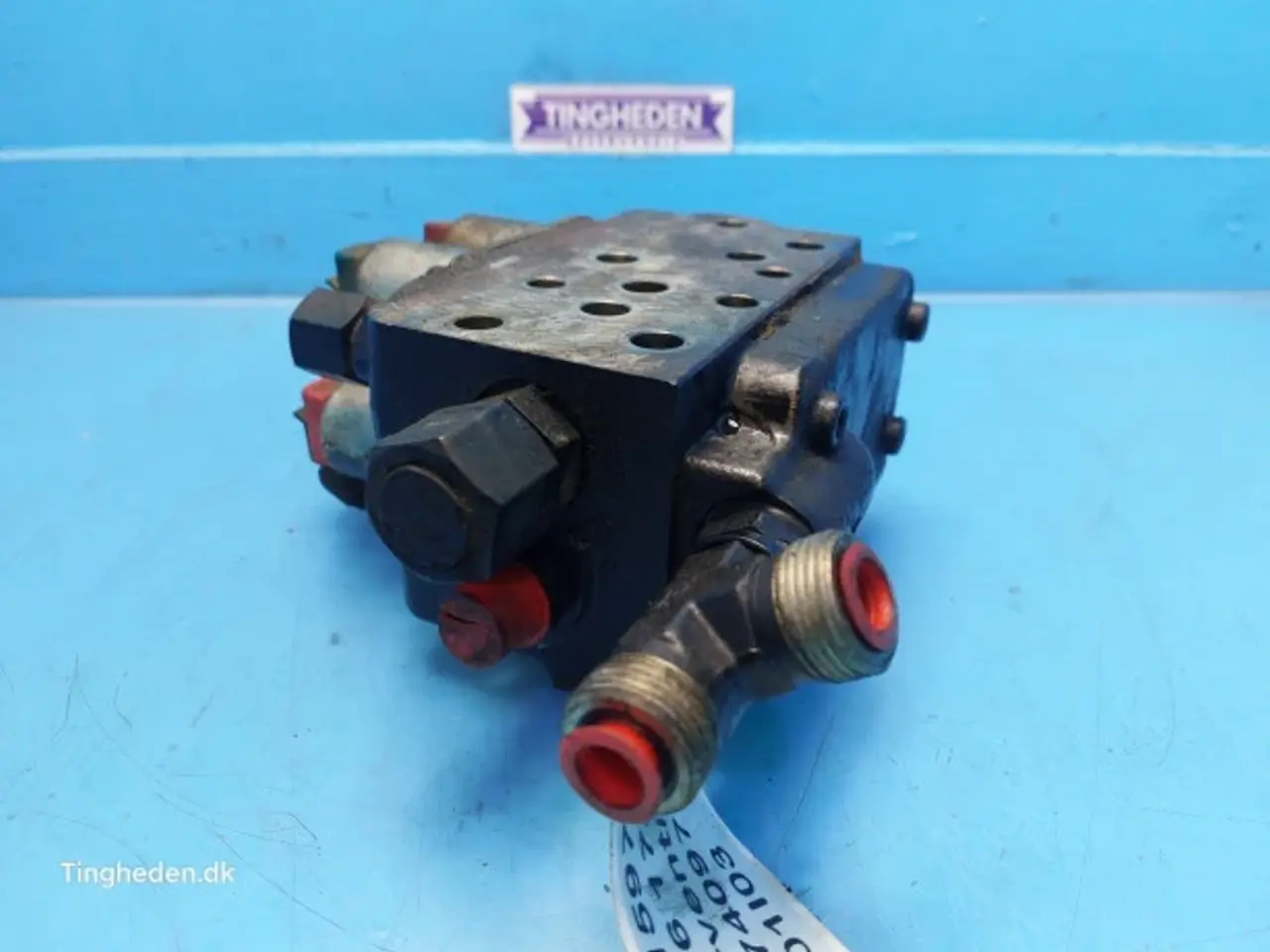 Billede 11 - New Holland T6 Hydraulikventil 48074097