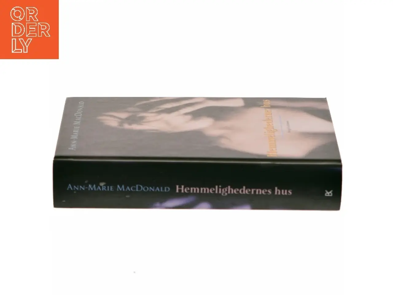 Billede 2 - Hemmelighedernes hus af Ann-Marie MacDonald (Bog)