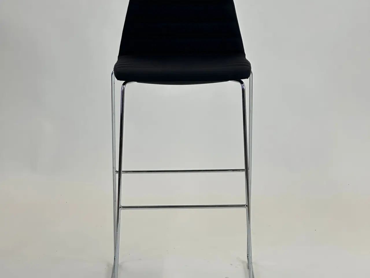 Billede 3 - Paustian Spinal Barstol – Sort med Krom Stel SH 78 cm