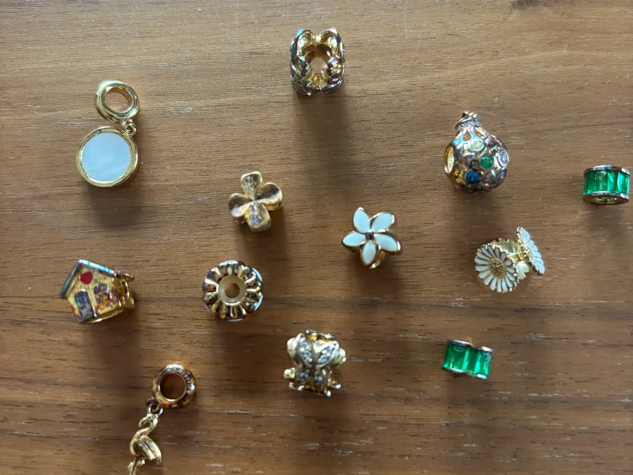 Billede 2 - 12 stk charms til Christina Jewelry