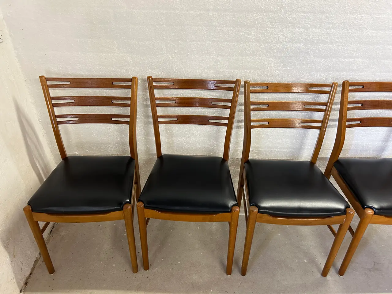 Billede 3 - Farstrup teaktræ model 219 i flot stand med et ans