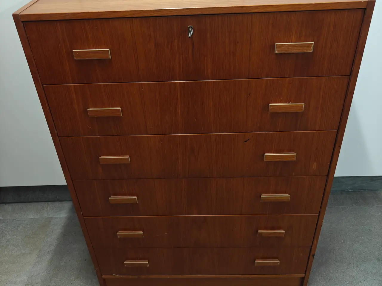 Billede 2 - Teak træ kommode