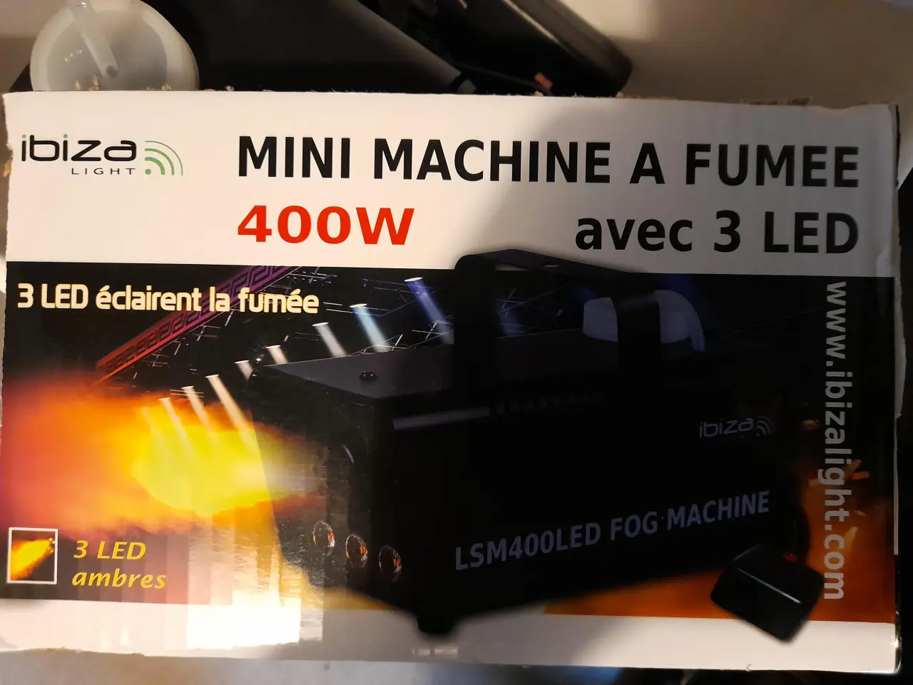 Billede 2 - UDLEJES – RØGMASKINE – IBIZA 400W LED ild Effekt