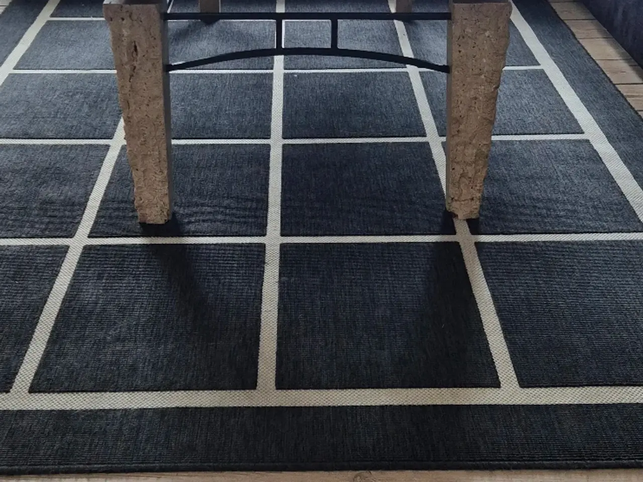 Billede 1 - Massivt super fint sofabord