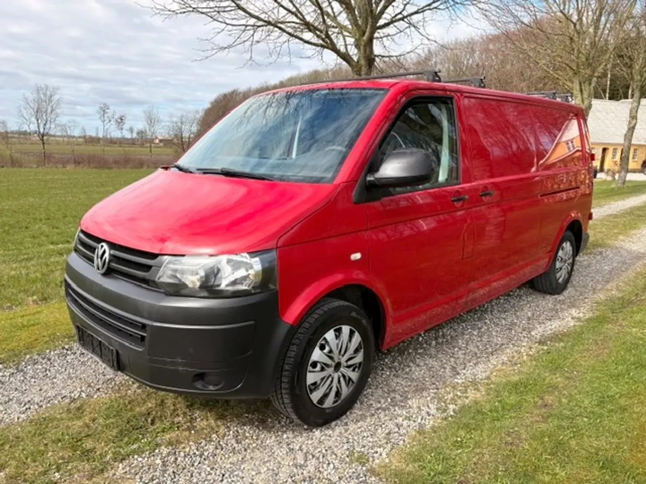 Billede 1 - VW Transporter 2,0 TDi 140 Kassevogn lang Nysynet