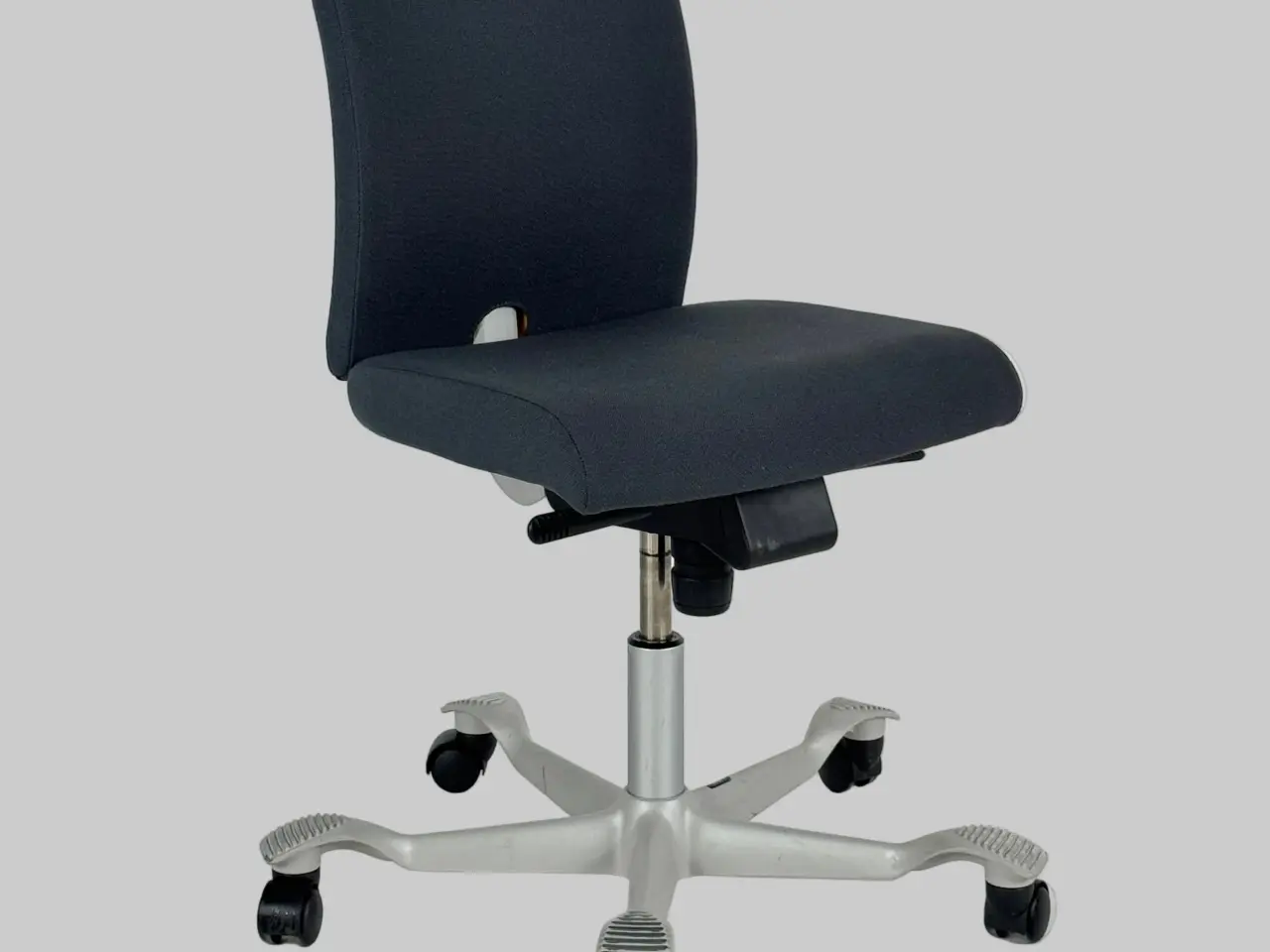 Billede 1 - HÅG H04 4400 Kontorstol – Grå/Gråt Stel 150 mm