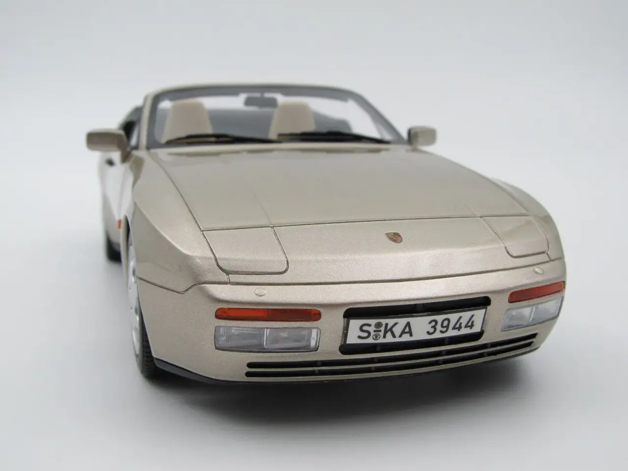 Billede 7 - 1989 Porsche 944 S2 Cabriolet - 1:18  