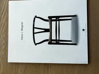 Hans J. Wegner + Carl Hansen & Søn