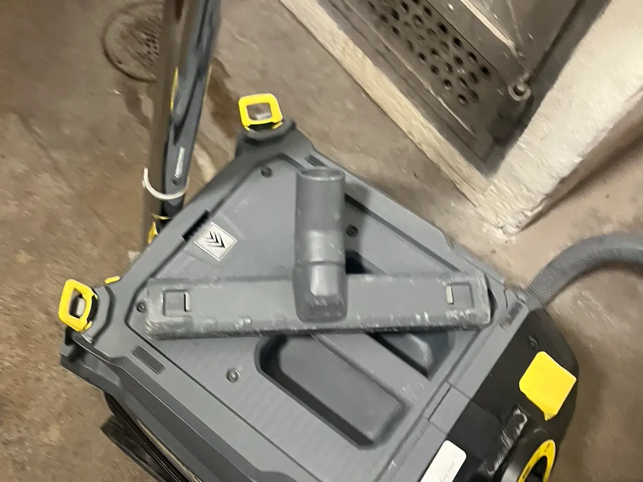 Billede 2 - Kärcher NT 30/1 Wet & Dry Støvsuger 30 Liter (1380