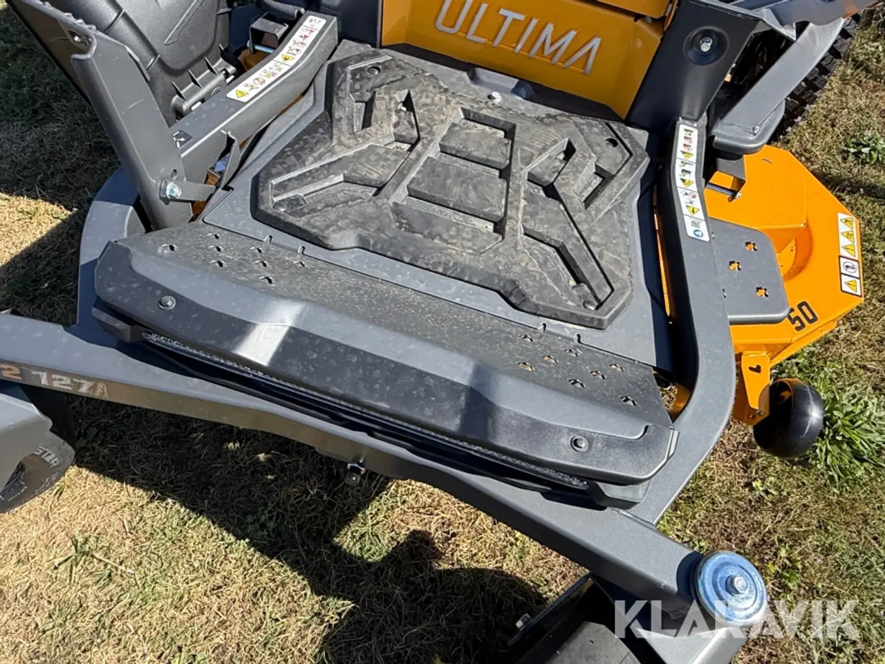 Billede 9 - Græsslåmaskine Cub cadet 17AIEAEL603