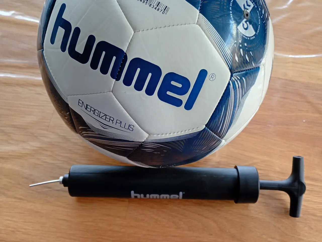 Billede 1 - Hummelfodbold med pumpe