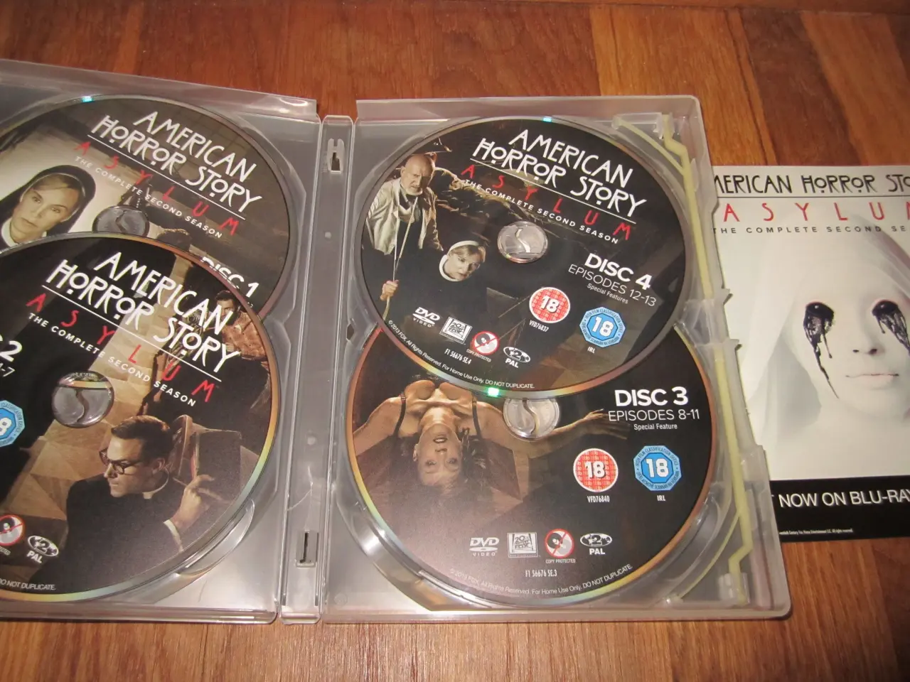 Billede 2 - American horror story. ASYLUM.
