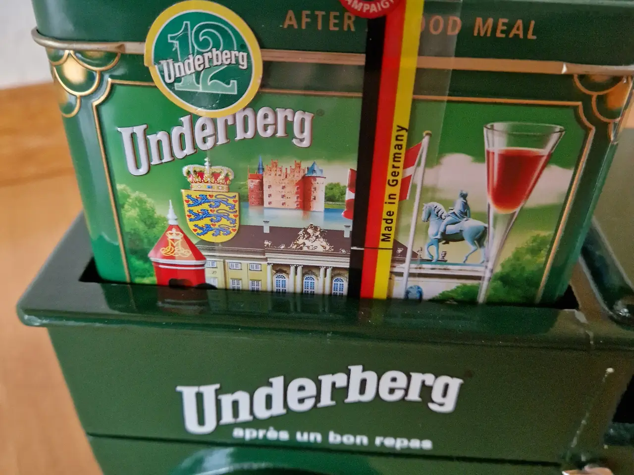 Billede 3 - Underberg Bil, 12 flasker i Metalæske Uåbnet.  