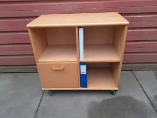 Kontor møbel på hjul,