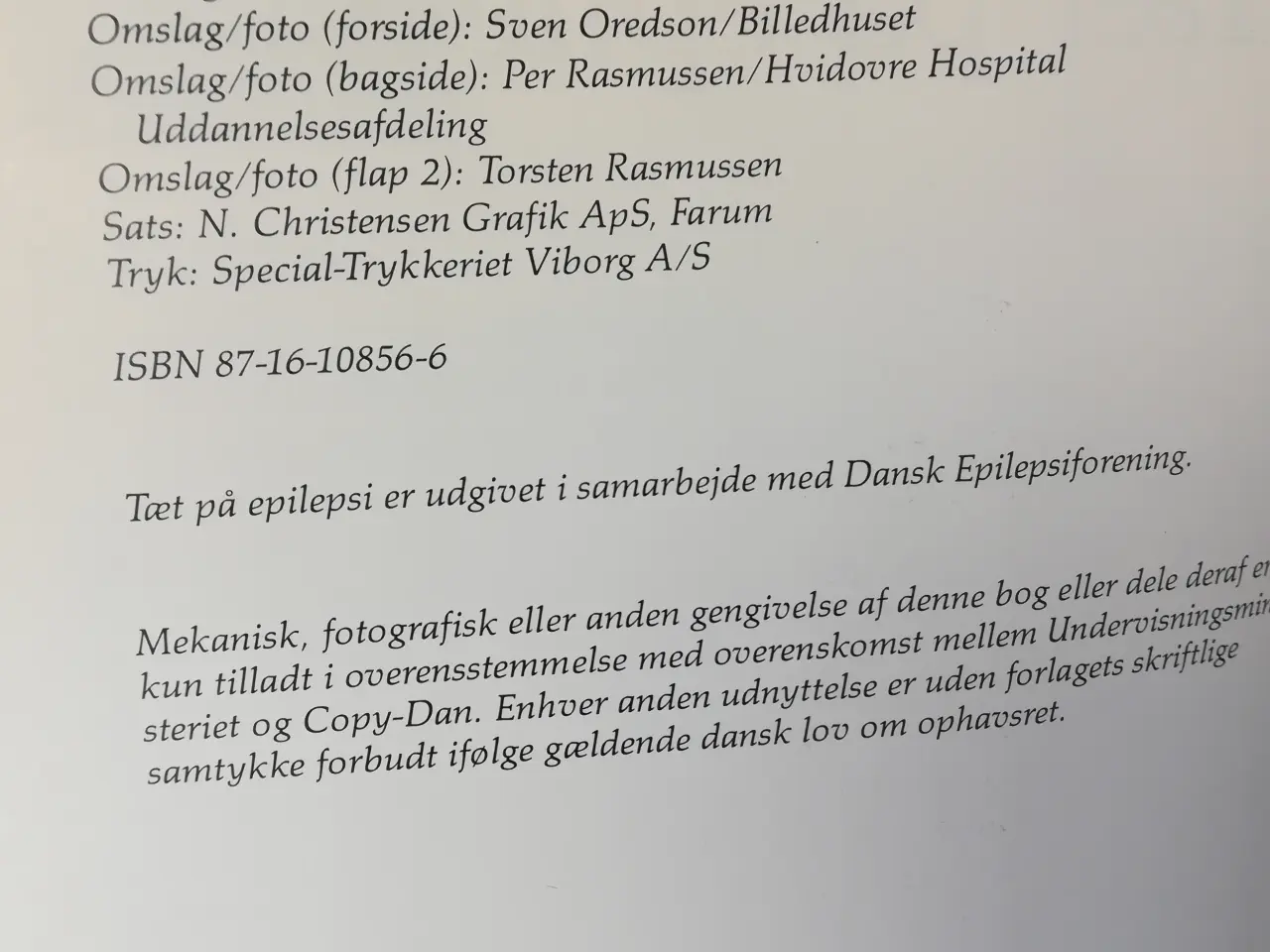Billede 2 - Tæt på epilepsi, af Lennart Gram og Mogens Dam