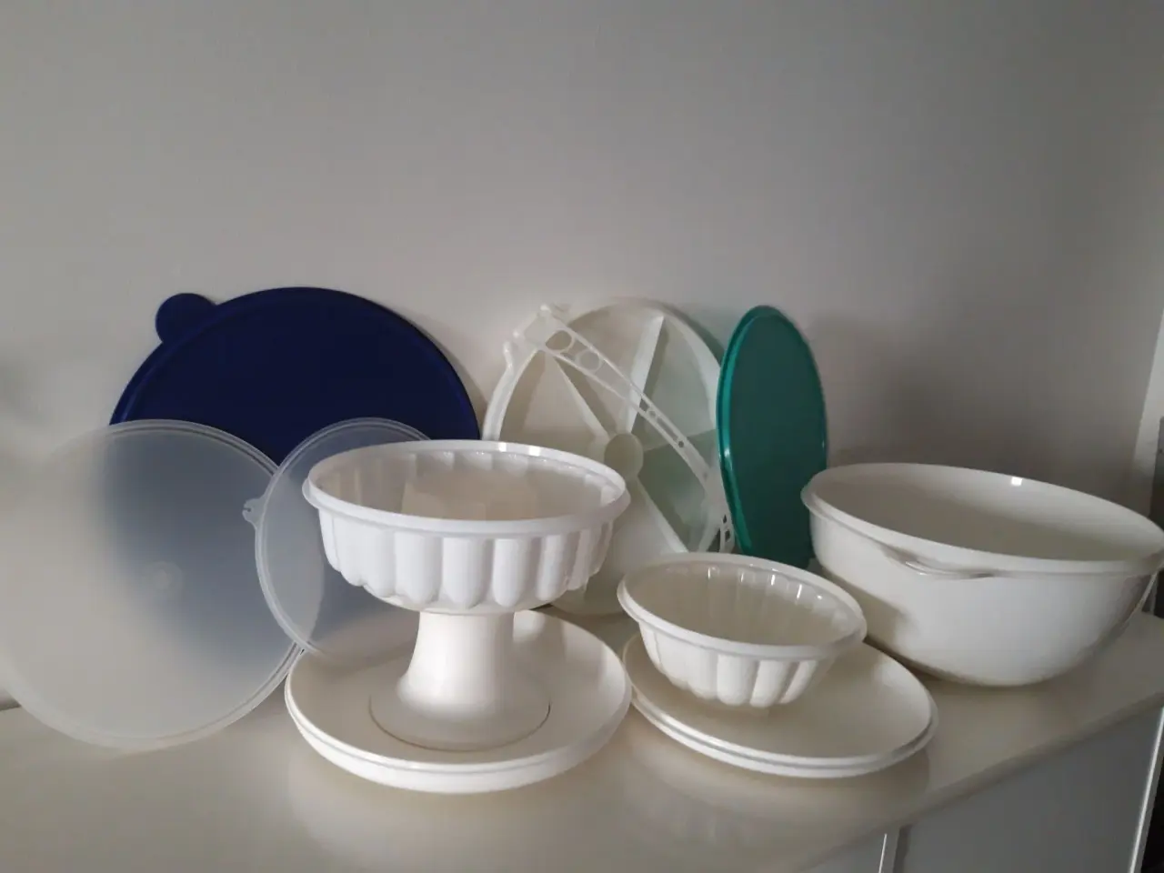 Billede 2 - Tupperware - Komplet Jello-ring, kabaretfad m.m.