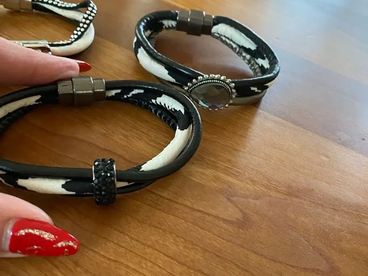 Billede 2 - Flotte armbånd
