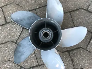 High Five stål propeller.