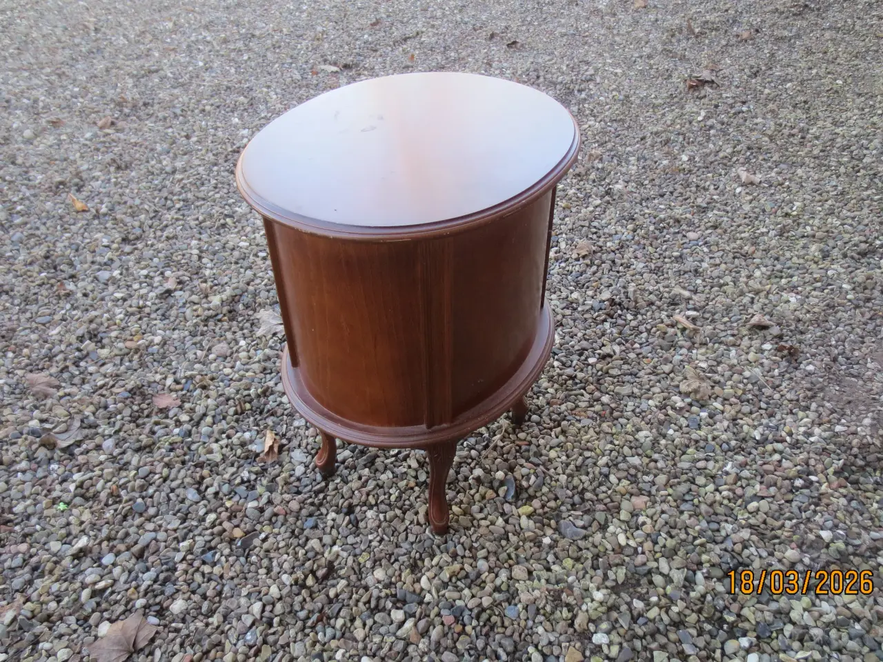 Billede 3 - 1 stk Retro Ovalt Sidebord