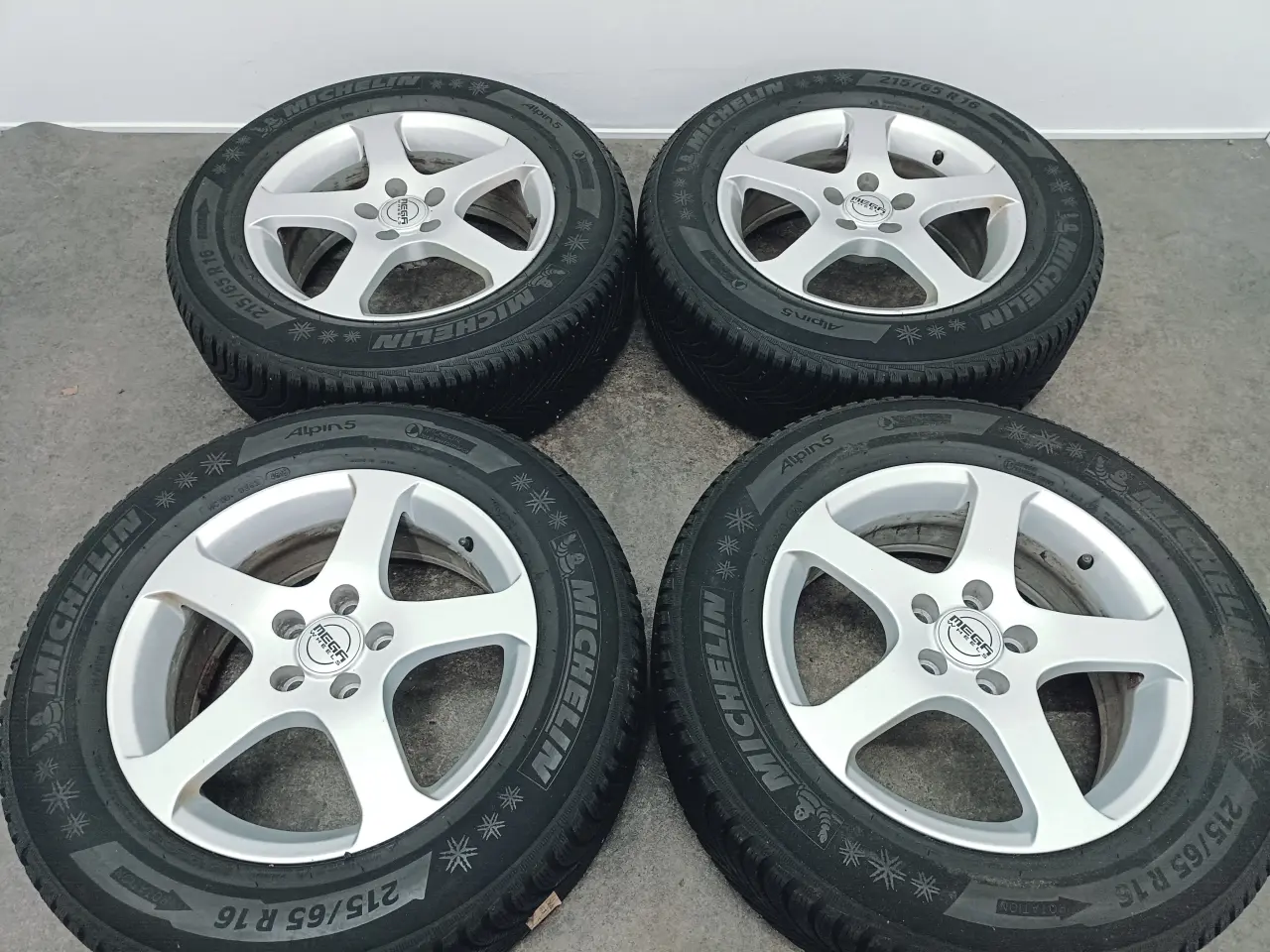 Billede 4 - 5x105 16" ET38 nav 56,6ø Megawheels vintersæt