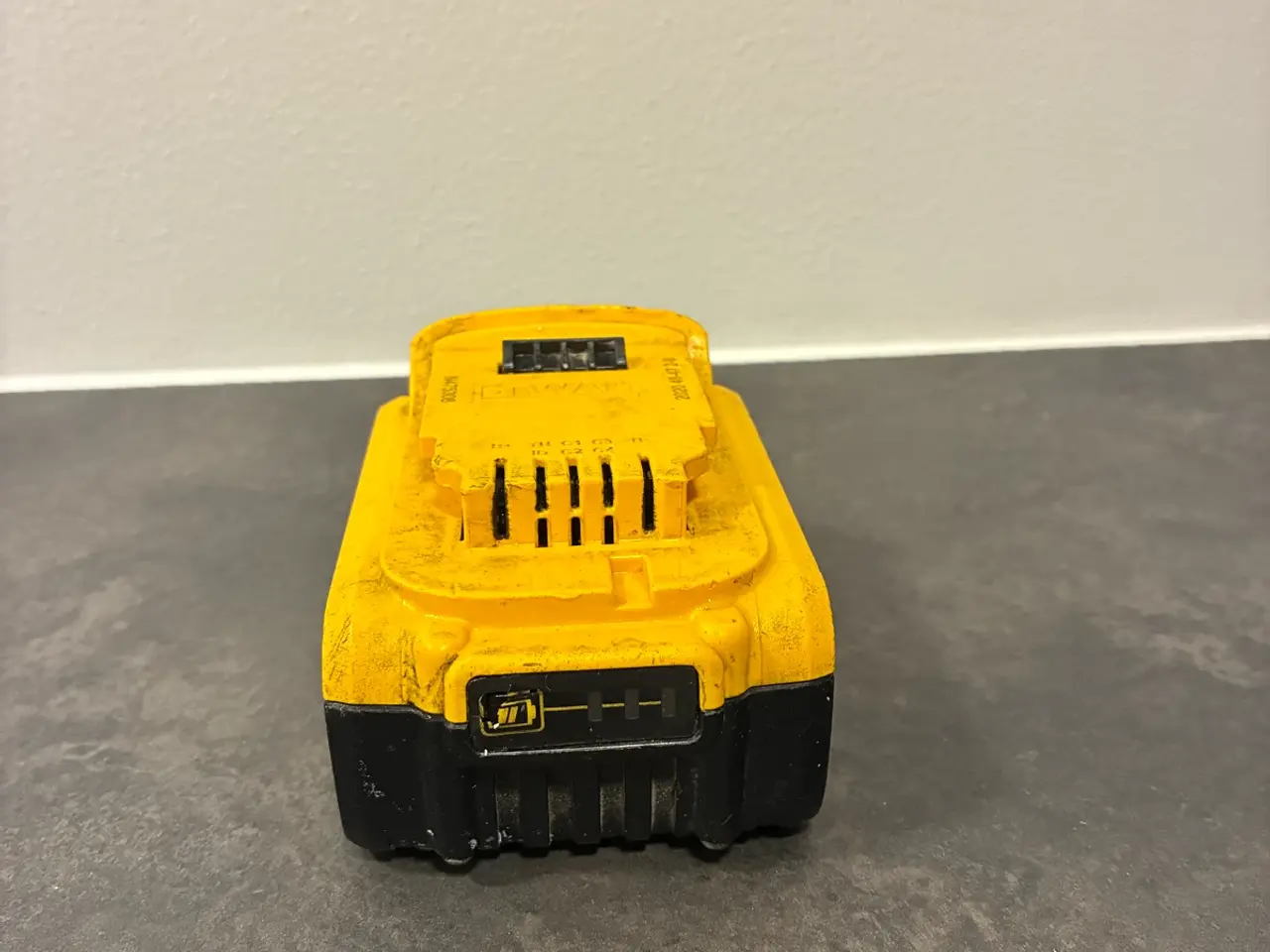 Billede 4 - DeWalt 18V XR 5,0 Ah Batteri